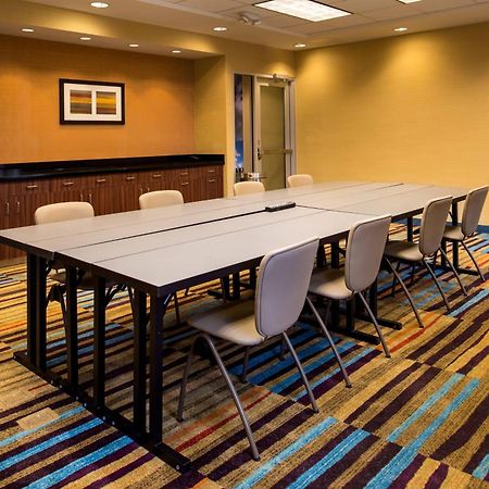 Fairfield Inn & Suites By Marriott St. Louis Westport Мериленд Хайтс Екстериор снимка