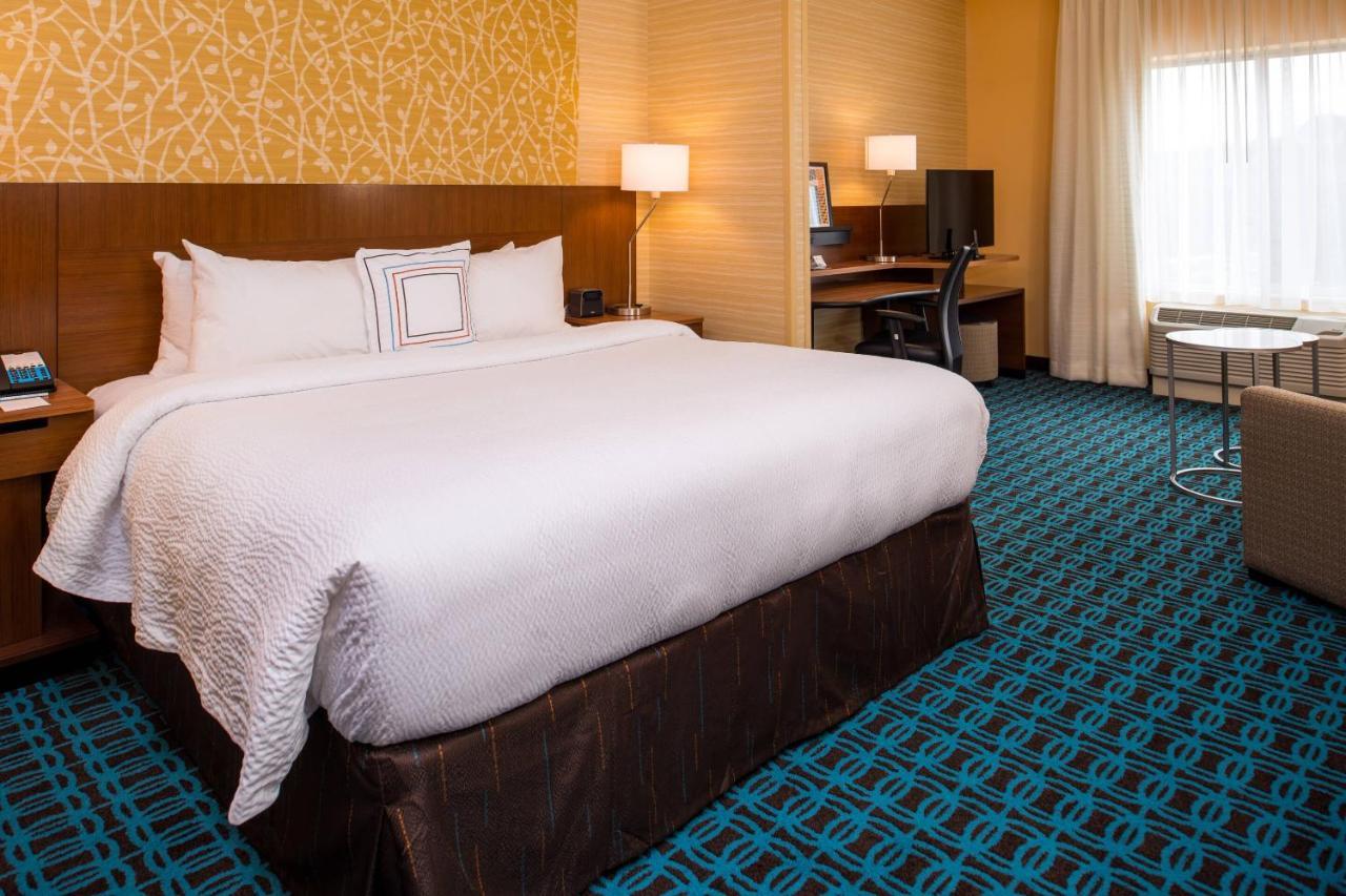 Fairfield Inn & Suites By Marriott St. Louis Westport Мериленд Хайтс Екстериор снимка